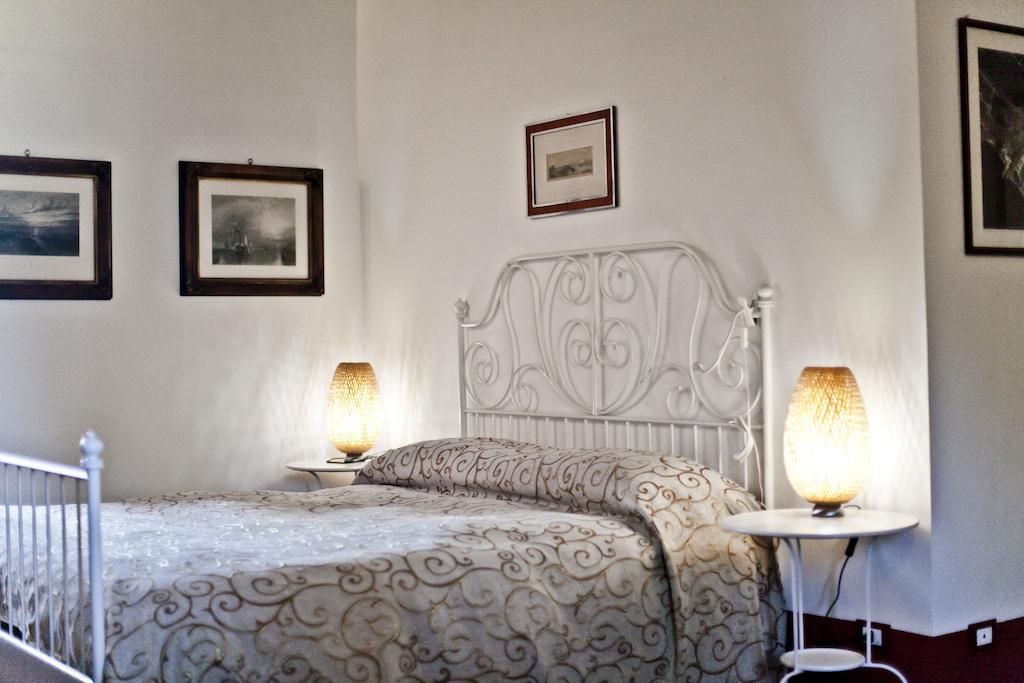 Proprieta Scalfati Villa Sabaudia Luaran gambar